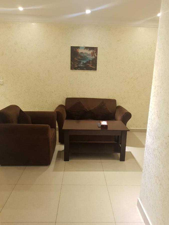 الحماد للشقق الفندقية - فرع سلطان بن سلمان Jeddah Exterior photo